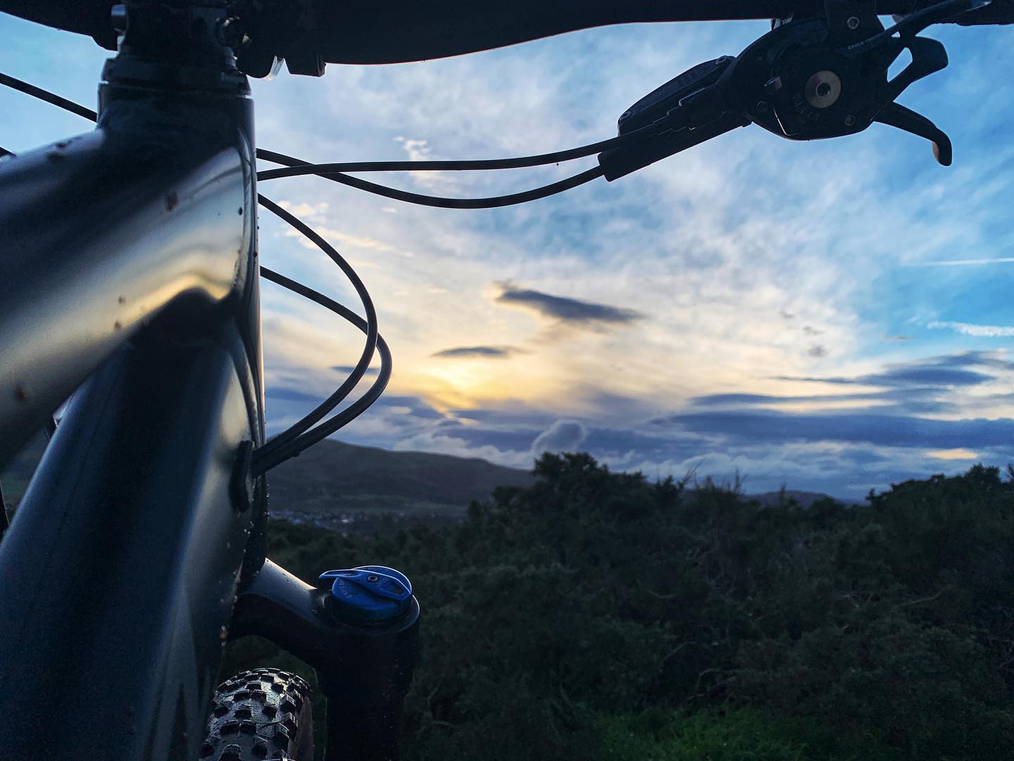 Winter sunset over the Pentlands from Braid Hill with MTB, Edinburgh
